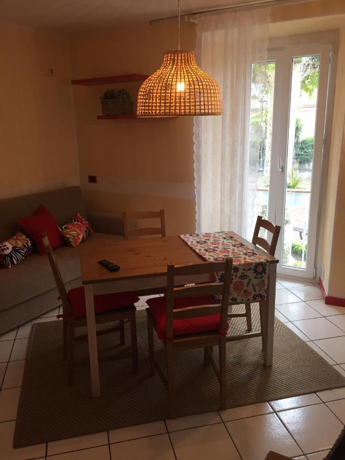 Petitbijou Appartement Varenna Buitenkant foto