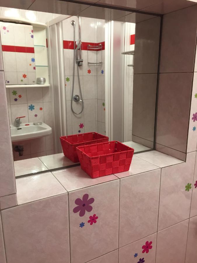 Petitbijou Appartement Varenna Buitenkant foto