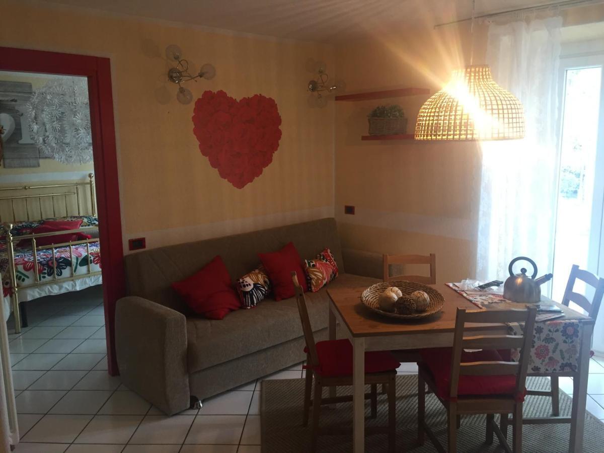 Petitbijou Appartement Varenna Buitenkant foto